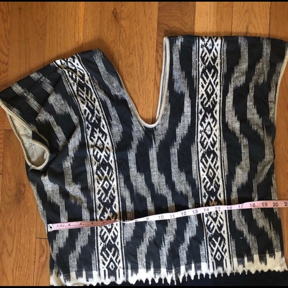 Dress from Thailand - Picture 5 of 5